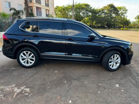 VOLKSWAGEN Tiguan 1.4 250 TSI TOTAL FLEX ALLSPACE COMFORTLINE TURBO AUTOMTICO TIPTRONIC, Foto 8