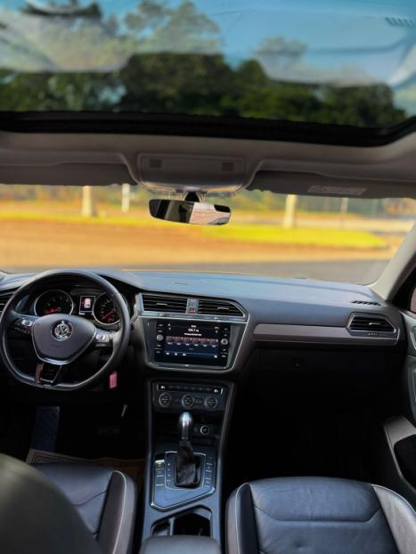 VOLKSWAGEN Tiguan 1.4 250 TSI TOTAL FLEX ALLSPACE COMFORTLINE TURBO AUTOMTICO TIPTRONIC, Foto 9
