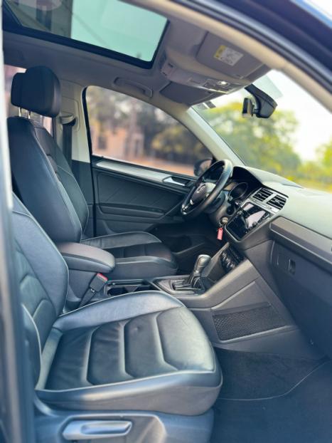 VOLKSWAGEN Tiguan 1.4 250 TSI TOTAL FLEX ALLSPACE COMFORTLINE TURBO AUTOMTICO TIPTRONIC, Foto 12
