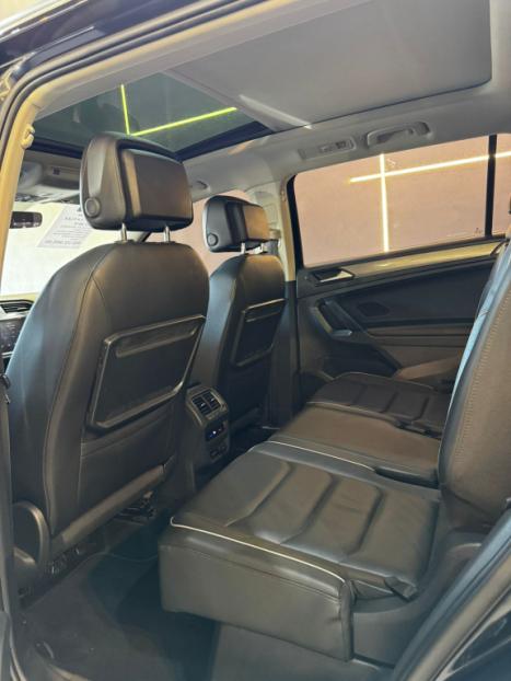 VOLKSWAGEN Tiguan 1.4 250 TSI TOTAL FLEX ALLSPACE COMFORTLINE TURBO AUTOMTICO TIPTRONIC, Foto 9