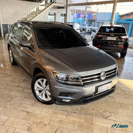 VOLKSWAGEN Tiguan 1.4 250 TSI TOTAL FLEX ALLSPACE COMFORTLINE TURBO AUTOMTICO TIPTRONIC, Foto 3