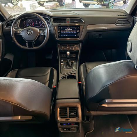 VOLKSWAGEN Tiguan 1.4 250 TSI TOTAL FLEX ALLSPACE COMFORTLINE TURBO AUTOMTICO TIPTRONIC, Foto 16
