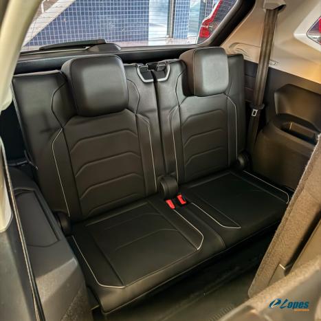 VOLKSWAGEN Tiguan 1.4 250 TSI TOTAL FLEX ALLSPACE COMFORTLINE TURBO AUTOMTICO TIPTRONIC, Foto 19