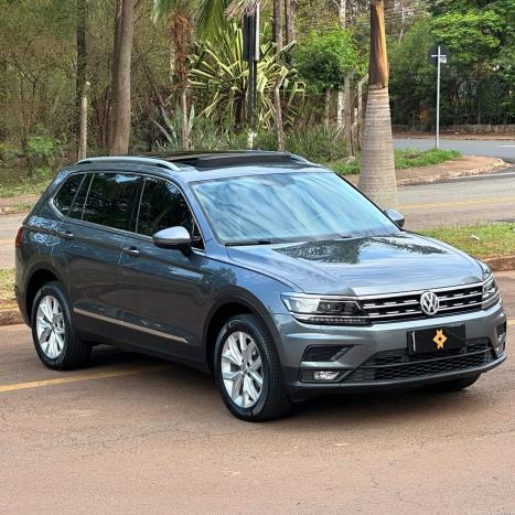 VOLKSWAGEN Tiguan 1.4 250 TSI TOTAL FLEX ALLSPACE COMFORTLINE TURBO AUTOMTICO TIPTRONIC, Foto 2