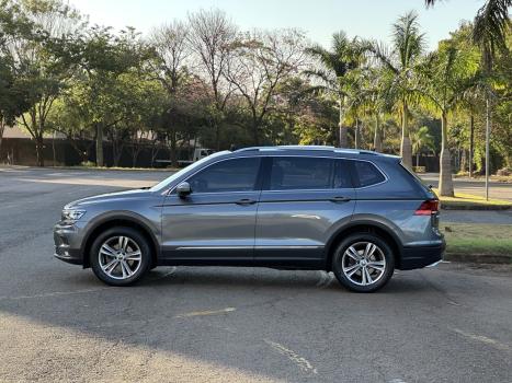 VOLKSWAGEN Tiguan 1.4 250 TSI TOTAL FLEX ALLSPACE COMFORTLINE TURBO AUTOMTICO TIPTRONIC, Foto 7