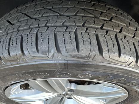 VOLKSWAGEN Tiguan 1.4 250 TSI TOTAL FLEX ALLSPACE COMFORTLINE TURBO AUTOMTICO TIPTRONIC, Foto 13