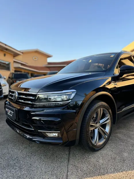 VOLKSWAGEN Tiguan 2.0 16V 4P TSI 350 TURBO R-LINE 4MOTION DSG AUTOMTICO, Foto 2