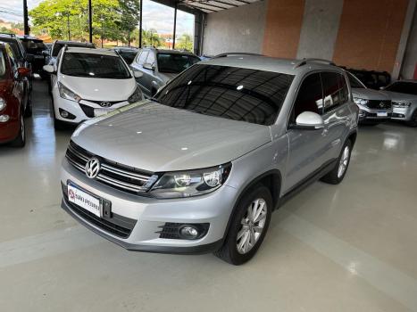 VOLKSWAGEN Tiguan 2.0 16V 4P TSI 4WD TURBO AUTOMTICO, Foto 2