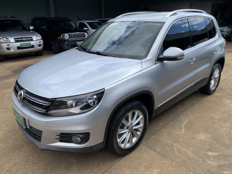 VOLKSWAGEN Tiguan 2.0 16V 4P FSI 4WD TURBO AUTOMTICO, Foto 2