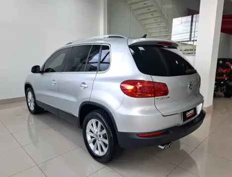 VOLKSWAGEN Tiguan 2.0 16V 4P TSI 4WD TURBO AUTOMTICO, Foto 6