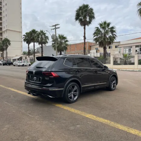 VOLKSWAGEN Tiguan 2.0 16V 4P TSI 350 TURBO R-LINE 4MOTION DSG AUTOMTICO, Foto 4