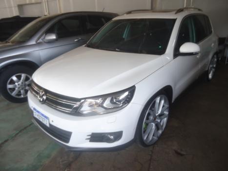 VOLKSWAGEN Tiguan 2.0 16V 4P TSI 4WD TURBO AUTOMTICO, Foto 2