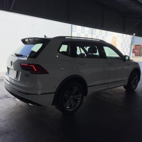 VOLKSWAGEN Tiguan 2.0 16V 4P TSI 350 TURBO R-LINE 4MOTION DSG AUTOMTICO, Foto 4