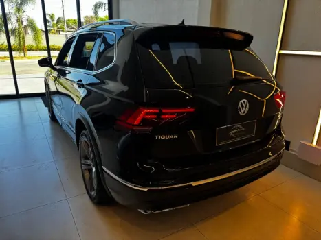 VOLKSWAGEN Tiguan 2.0 350 TSI TOTAL FLEX ALLSPACE R-LINE 4-MOTION TURBO AUTOMTICO DSG, Foto 21