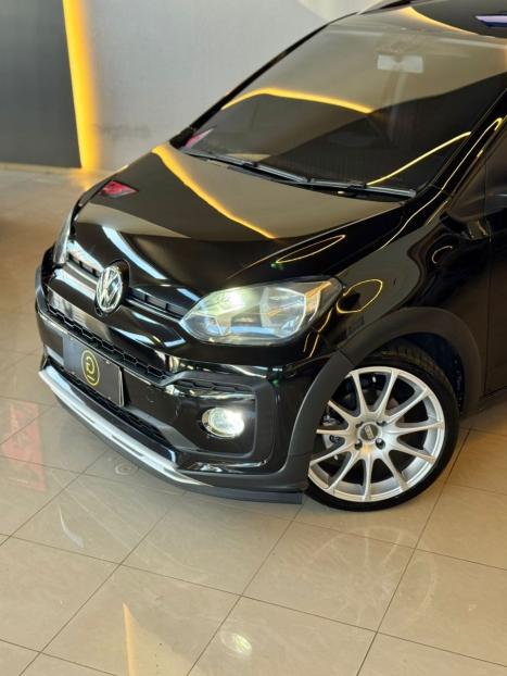 VOLKSWAGEN UP 1.0 4P FLEX 170 TSI XTREME, Foto 2