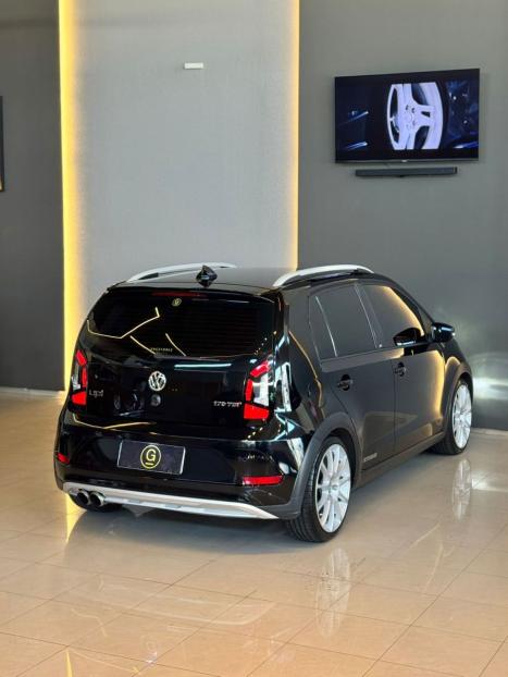 VOLKSWAGEN UP 1.0 4P FLEX 170 TSI XTREME, Foto 6