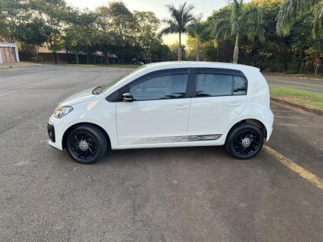 VOLKSWAGEN UP 1.0 4P FLEX 170 TSI CONNECT, Foto 6