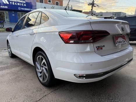 VOLKSWAGEN Virtus 1.0 4P 200 TSI FLEX HIGHLINE AUTOMTICO, Foto 4