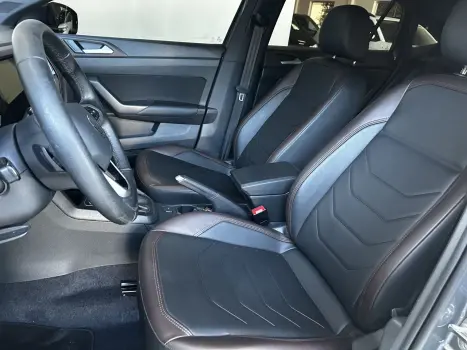 VOLKSWAGEN Virtus 1.0 4P 200 TSI FLEX HIGHLINE AUTOMTICO, Foto 9