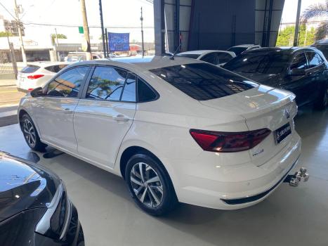 VOLKSWAGEN Virtus 1.0 4P 200 TSI FLEX COMFORTLINE AUTOMTICO, Foto 6