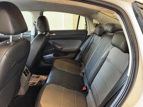 VOLKSWAGEN Virtus 1.0 4P 200 TSI FLEX HIGHLINE AUTOMTICO, Foto 13