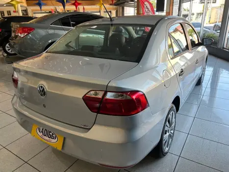 VOLKSWAGEN Voyage 1.6 4P FLEX, Foto 4