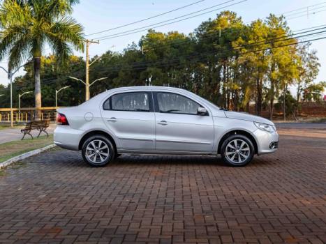 VOLKSWAGEN Voyage 1.6 4P FLEX, Foto 4