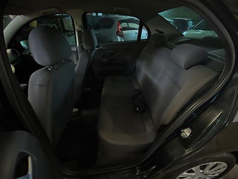 VOLKSWAGEN Voyage 1.0 4P FLEX, Foto 7