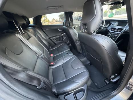 VOLVO V40 2.0 4P T4 KINETIC TURBO AUTOMTICO, Foto 7