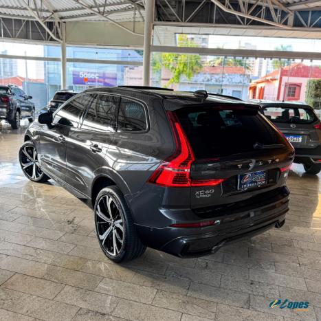 VOLVO XC60 2.0 16V 4P FLEX T8 RECHARGE HBRIDO ULTIMATE DARK AWD TURBO GEARTRONIC AUTOMTICO, Foto 2