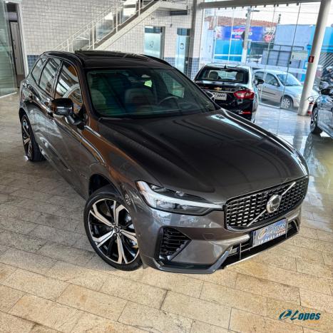 VOLVO XC60 2.0 16V 4P FLEX T8 RECHARGE HBRIDO ULTIMATE DARK AWD TURBO GEARTRONIC AUTOMTICO, Foto 3