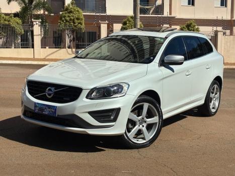 VOLVO XC60 2.0 4P T5 R DESIGN TURBO AUTOMTICO, Foto 2