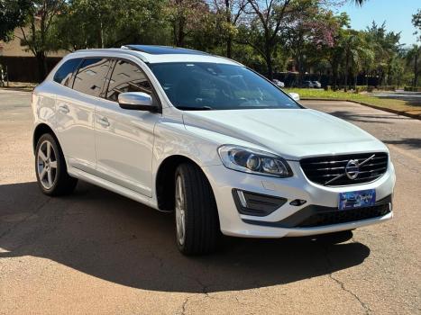 VOLVO XC60 2.0 4P T5 R DESIGN TURBO AUTOMTICO, Foto 3