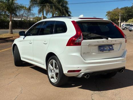 VOLVO XC60 2.0 4P T5 R DESIGN TURBO AUTOMTICO, Foto 4