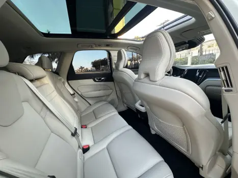VOLVO XC60 2.0 4P T5 MOMENTUM TURBO AUTOMTICO, Foto 8