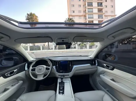 VOLVO XC60 2.0 4P T5 MOMENTUM TURBO AUTOMTICO, Foto 10