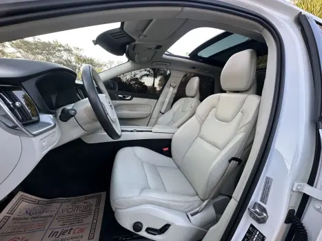 VOLVO XC60 2.0 4P T5 MOMENTUM TURBO AUTOMTICO, Foto 11