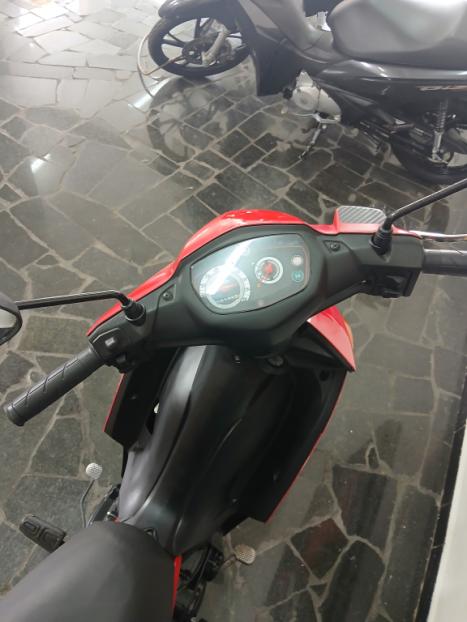 YAMAHA Crypton T 115 ED, Foto 4