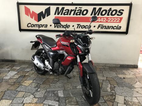 YAMAHA FZ 15 Fazer ABS, Foto 4