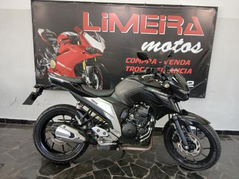 YAMAHA FZ 25 250 Fazer Flex , Foto 6