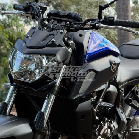 YAMAHA MT-07 700 ABS, Foto 5