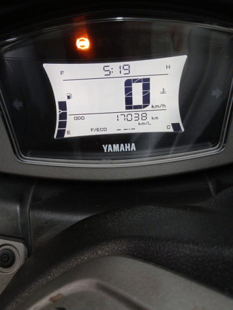 YAMAHA NMax 160 ABS, Foto 2