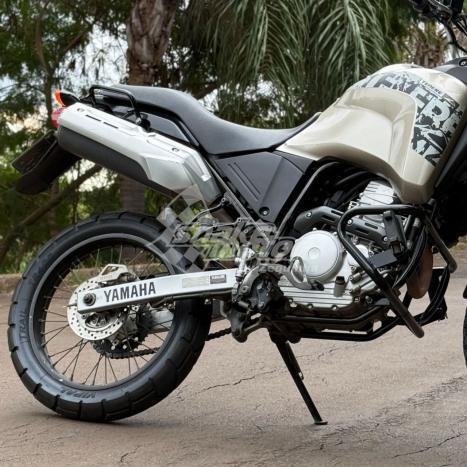 YAMAHA Tener 250 XTZ, Foto 3