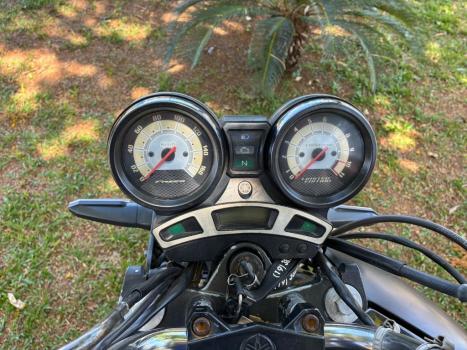 YAMAHA YS Fazer 250 LIMITED EDITION, Foto 3