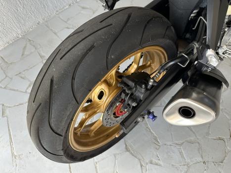 YAMAHA YZF R3 320 ABS, Foto 5