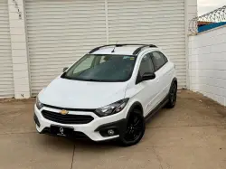 CHEVROLET Onix Hatch 1.4 4P FLEX ACTIV AUTOMTICO