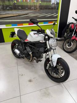 DUCATI Monster 797 