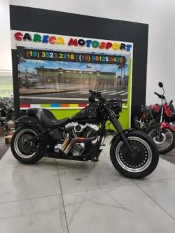 HARLEY DAVIDSON Dyna Fat Bob 1600