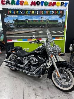 HARLEY DAVIDSON Softail DeLuxe 