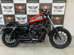 HARLEY DAVIDSON Sportster XL 883 R